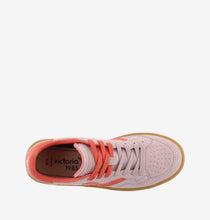 Load image into Gallery viewer, Victoria - Smash Suede Trainer