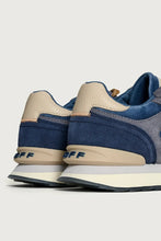 Load image into Gallery viewer, Hoff Trainer - Miami