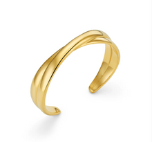 Load image into Gallery viewer, Orelia - Luxe Polished Cross Bangle