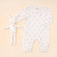 Load image into Gallery viewer, Albetta Crochet Heart Lilliana Bunny Toy