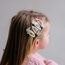 Load image into Gallery viewer, Mimi and Lula floral butterfly clic clac clips
