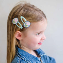 Load image into Gallery viewer, Mimi &amp; Lula - Scalloped Framed Clic Clacs

