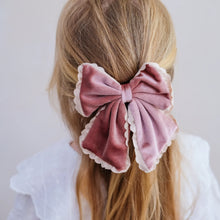 Load image into Gallery viewer, Mimi &amp; Lula - Scalloped edge velvet bow
