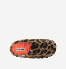 Load image into Gallery viewer, Victoria- Beige Slippers
