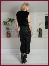 Load image into Gallery viewer, NOOKI - Edelweiss Faux Fur Gilet
