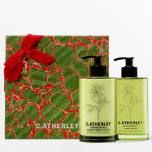 Load image into Gallery viewer, C.Atherley Geranium NO.1 Essentials Set
