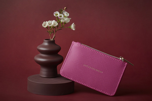 Estella Bartlett - Live as you dream Magenta Message Card Purse