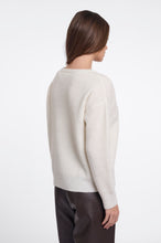 Load image into Gallery viewer, Rino and Pelle Elilse  V-neck jumper

