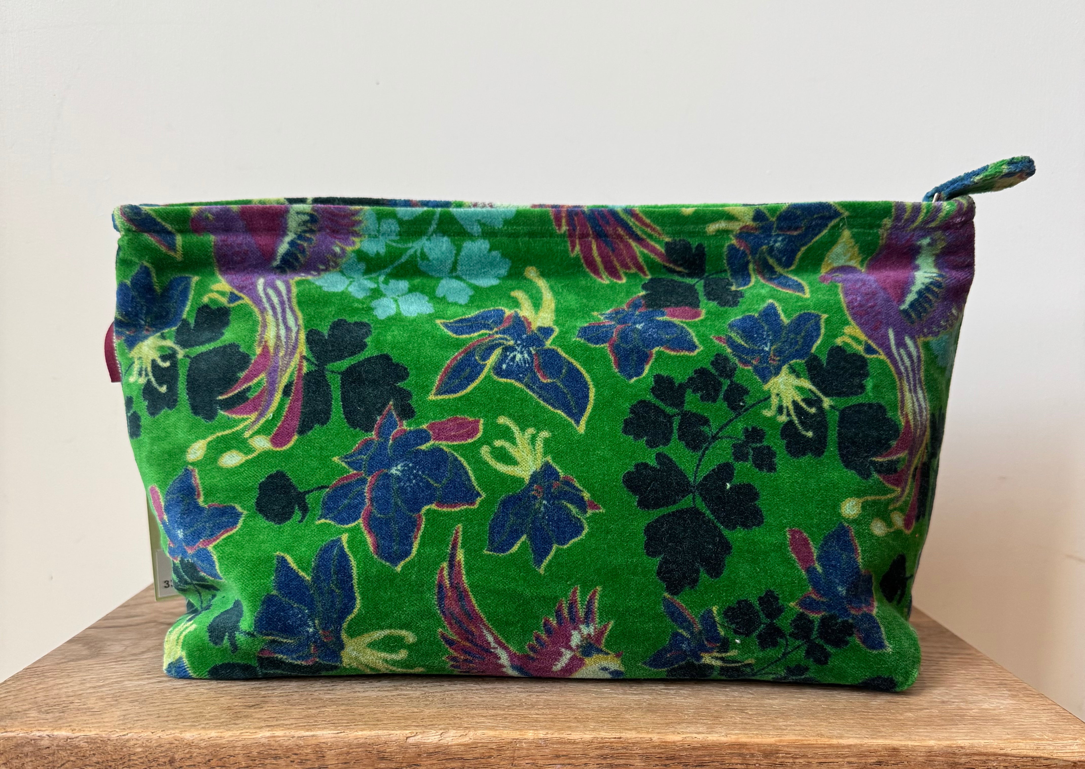 Les Touristes velvet bags – mine-boutiques