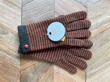 Load image into Gallery viewer, Santacana - Striped Wool Gloves

