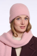 Load image into Gallery viewer, Rino &amp; Pelle - Kalina Beanie
