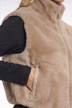 Load image into Gallery viewer, Rino &amp; Pelle Short Faux Fur Waistcoat Oat
