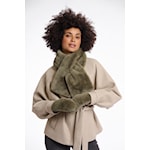 Load image into Gallery viewer, Rino &amp; Pelle faux fur glove
