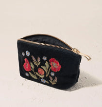 Load image into Gallery viewer, Elizabeth Scarlett - Poppy Meadow Coin Purse
