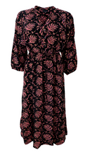 Load image into Gallery viewer, SALE Black Colour- Raglan dress (black oak)
