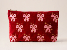 Load image into Gallery viewer, Elizabeth Scarlett - Everyday Pouch
