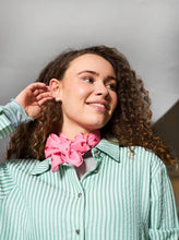 Load image into Gallery viewer, Black Colour Mini Scarf Pink/ Red
