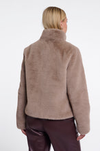 Load image into Gallery viewer, Rino and Pelle Vie Jacket
