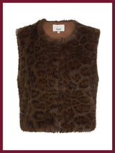 Load image into Gallery viewer, NOOKI - Edelweiss Faux Fur Gilet
