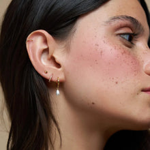 Load image into Gallery viewer, Orelia - Pave and Pearl Ear Stacking Set
