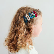 Load image into Gallery viewer, Mimi &amp; Lula - Blackberry scallop clips
