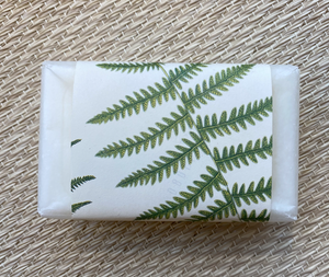 Sting in the tail - 200g green tea wrapped soap