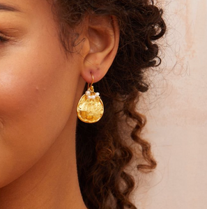 Ashiana- Solange pearl earring